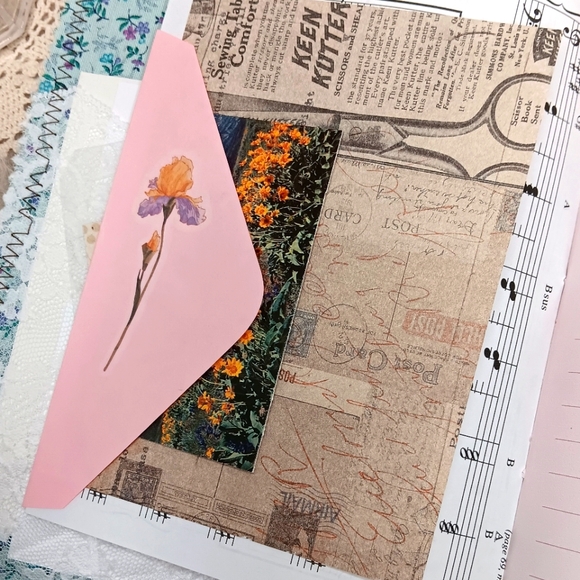 Rustic Farmhouse Junk Journal A - Picture 3 of 12